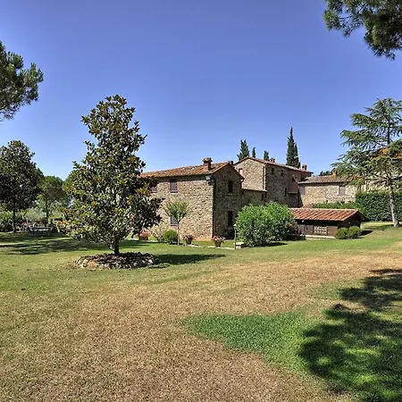 Vernazzano Basso Sleeps 4 Appartement Tuoro sul Trasimeno